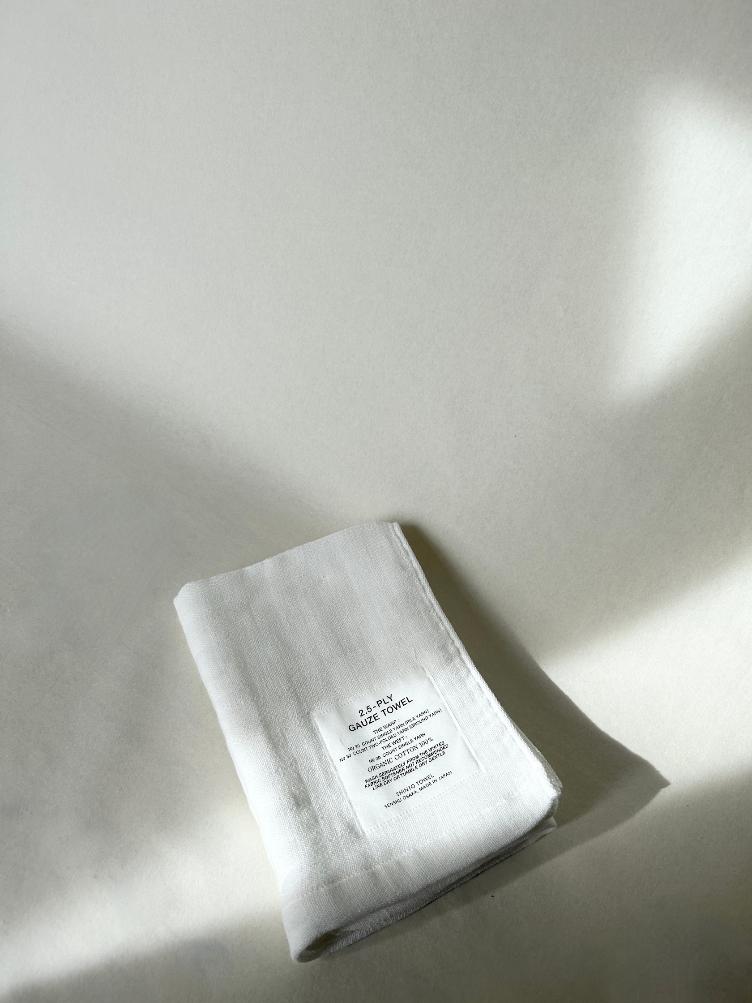 2.5-PLY GAUZE FACE TOWEL WHITE