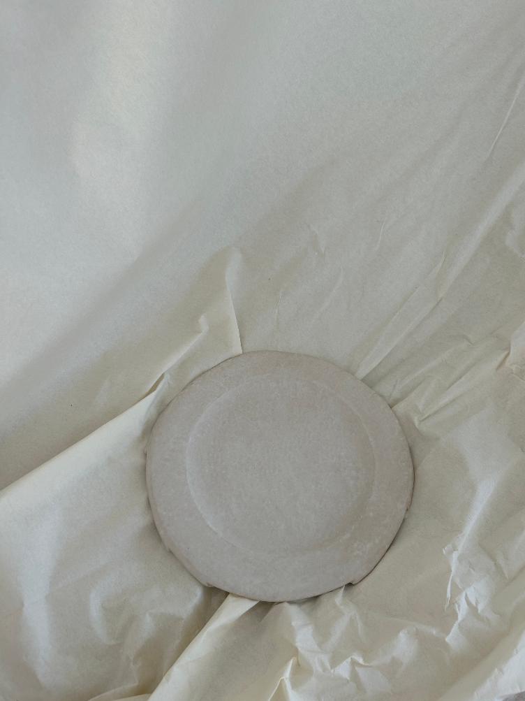 LARGE PLATE CREME
