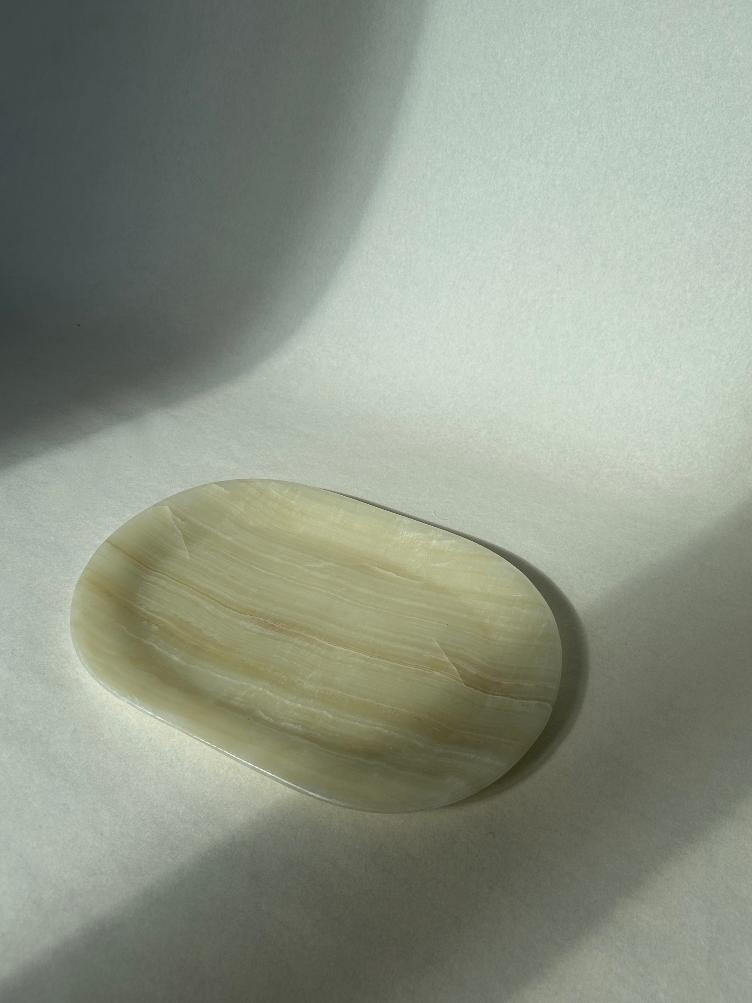 ONYX PLATE KADEK - 1