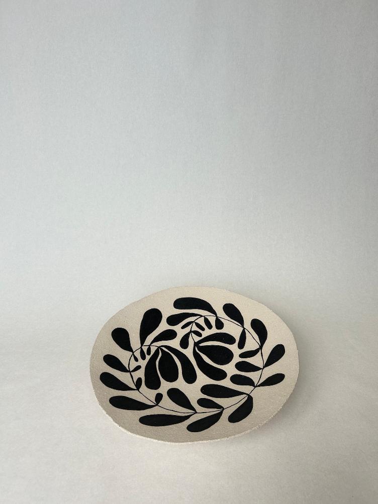 PLATE DAYA SUR PIED - 3