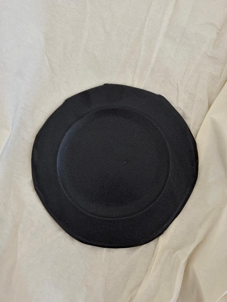 SMALL PLATE BLACK - 0